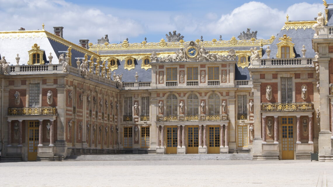 A visitor to Versailles in the 1750s